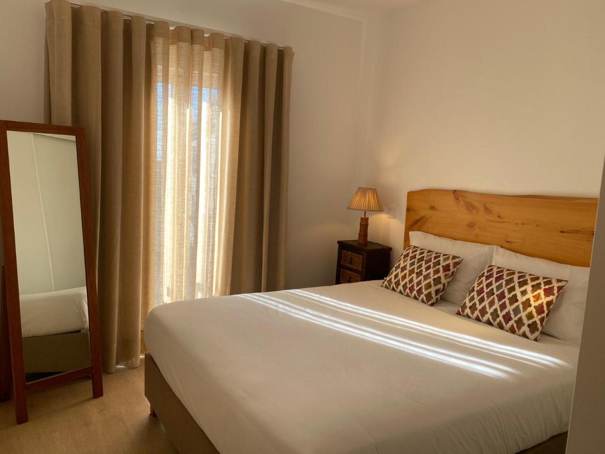 Ribeira Das Casas Apartments By Madeira Sun Travel ฟุงชาล ภายนอก รูปภาพ