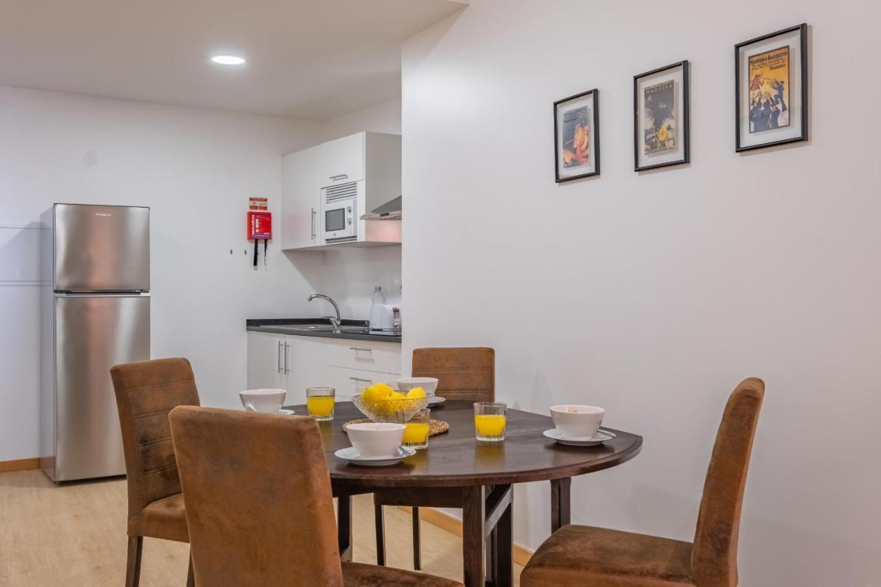 Ribeira Das Casas Apartments By Madeira Sun Travel ฟุงชาล ภายนอก รูปภาพ