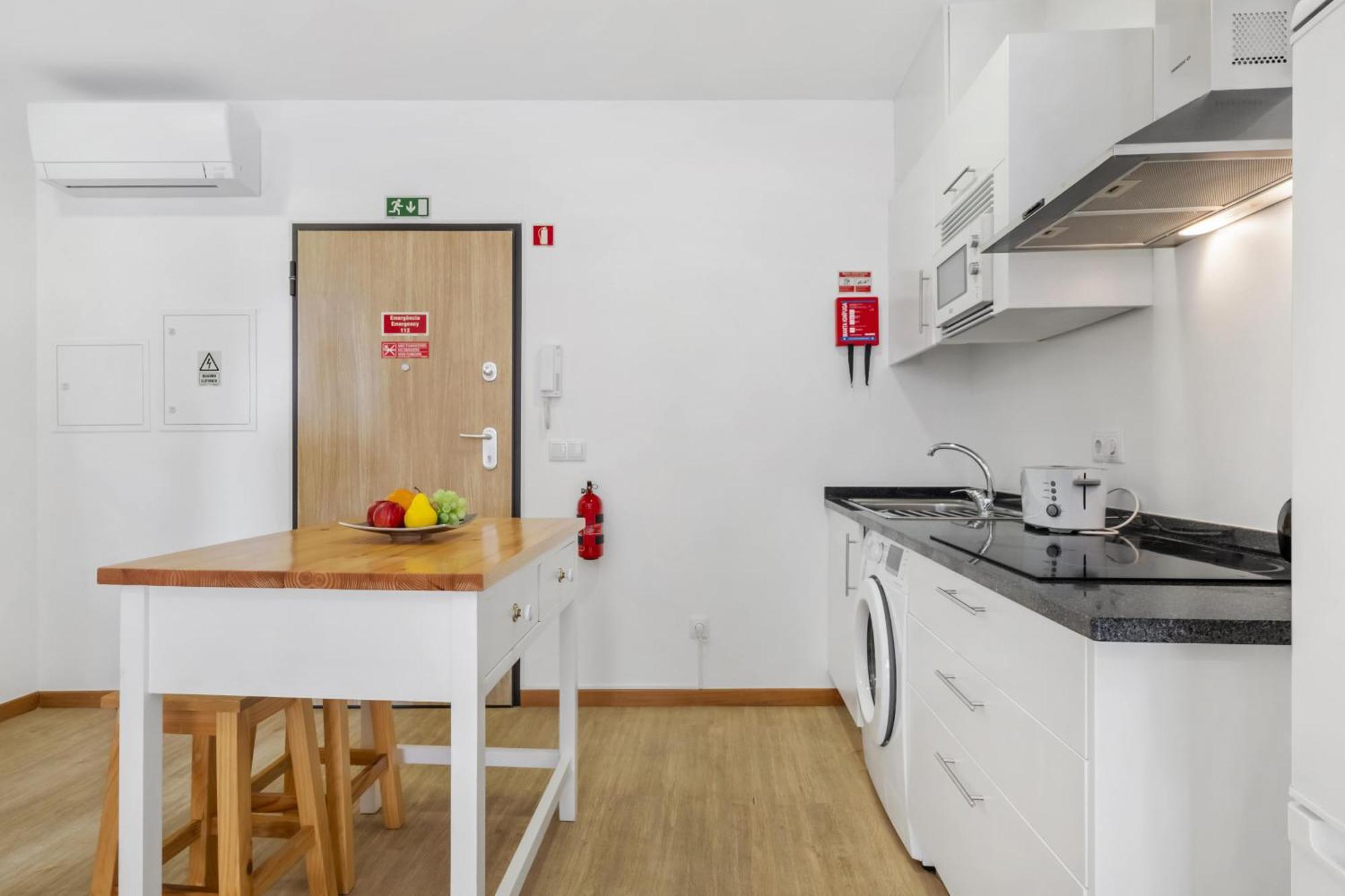 Ribeira Das Casas Apartments By Madeira Sun Travel ฟุงชาล ภายนอก รูปภาพ